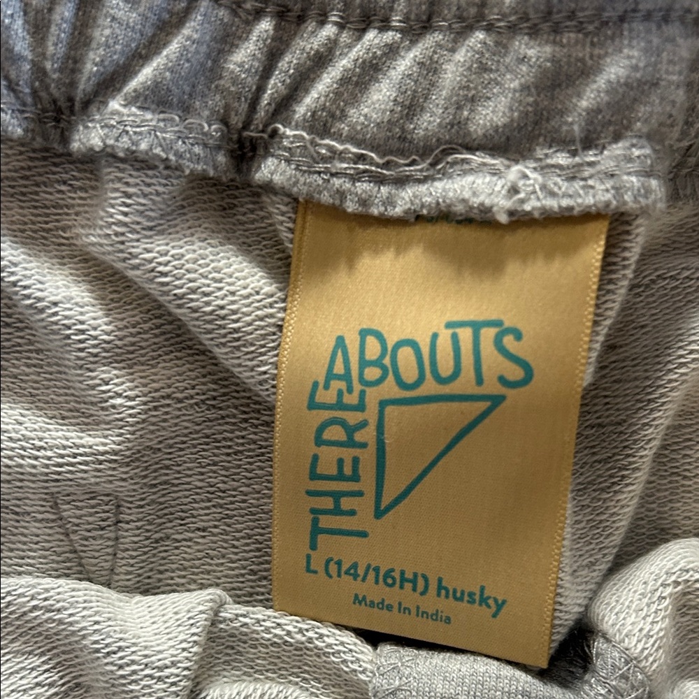 NWT teen boys heather grey Joggers - Picture 2 of 5